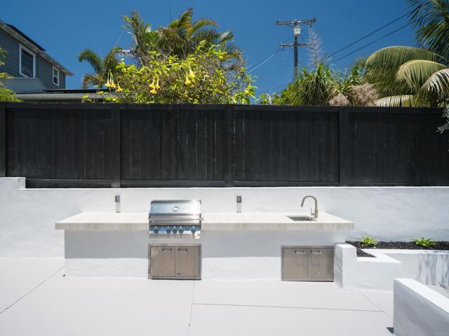 Detail Gallery Image 48 of 58 For 3231 Hawk St, San Diego,  CA 92103 - 4 Beds | 3/1 Baths