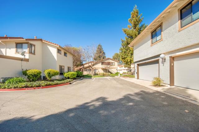 421 Colony Cove Drive, San Jose CA: https://media.crmls.org/mediaz/8856a8a2-0af7-4bc0-963b-f1f0f09849e7.jpg