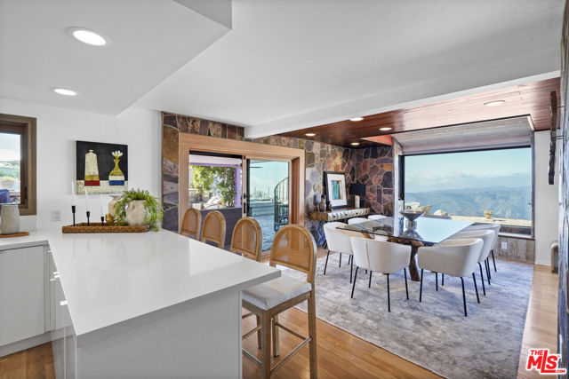 Drew Fenton | 231 Loma Metisse Road Malibu CA | MLS: 7475420