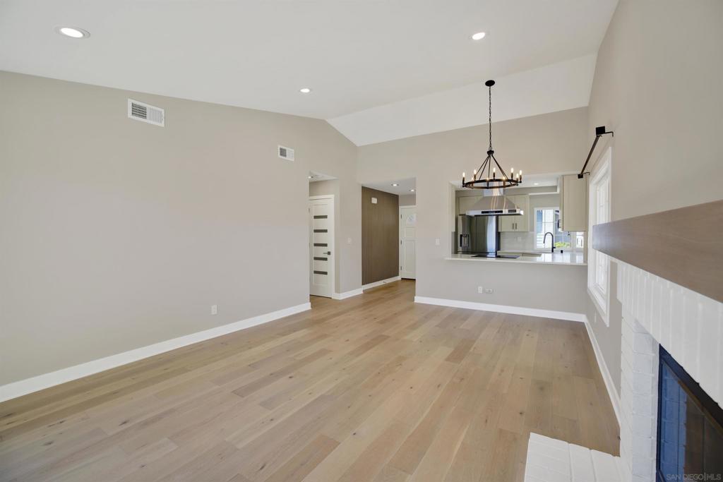 13427 Tiverton Road - photo 8
