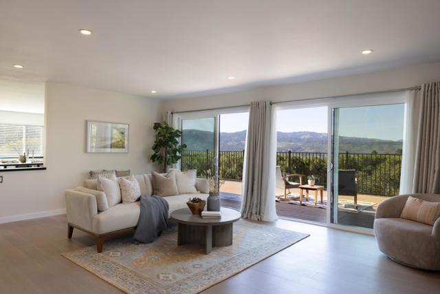 25450 Via Cicindela, Carmel CA: https://media.crmls.org/mediaz/88590efa-69ab-404e-a82f-6a44efc3cf6c.jpg