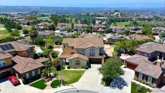 5029 Medalist Ct, Oceanside CA: https://media.crmls.org/mediaz/88592685-bff0-4e21-b357-daae89ce9ff7.jpg