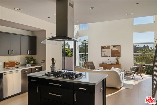 MLS #25609957 image #30