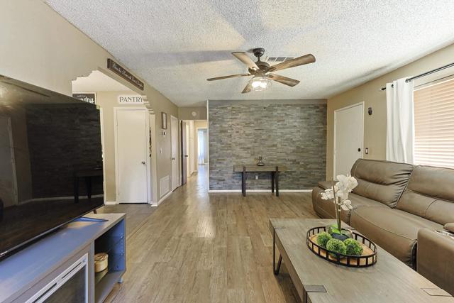 Detail Gallery Image 9 of 33 For 321 Sun Ct, El Cajon,  CA 92021 - 3 Beds | 1 Baths