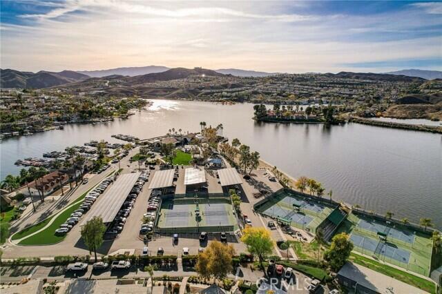 29795 Eagle Point Drive, Canyon Lake CA: https://media.crmls.org/mediaz/885ae4cb-1213-440b-a36a-717509f125dd.jpg