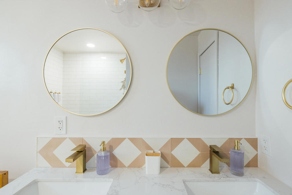 https://media.crmls.org/mediaz/885ae98f-a8c7-4fbb-9d70-729717ec80ce.jpg?preset=X-Large