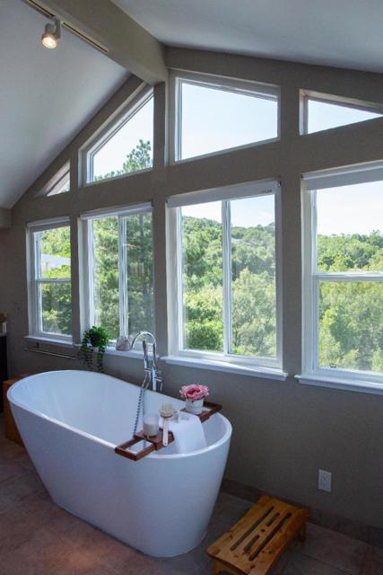 18800 Withey Road, Monte Sereno CA: https://media.crmls.org/mediaz/885b16ac-694a-4a7e-b7b3-c2b817b62bc7.jpg
