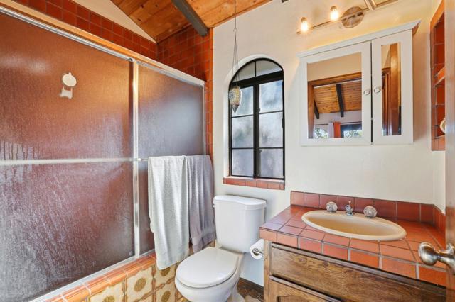 Guest home bath