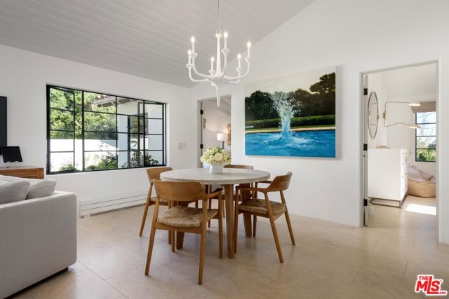 849 Ashley Road, Montecito CA: https://media.crmls.org/mediaz/885d6022-4f6e-454f-8780-9bdc888fa87e.jpg