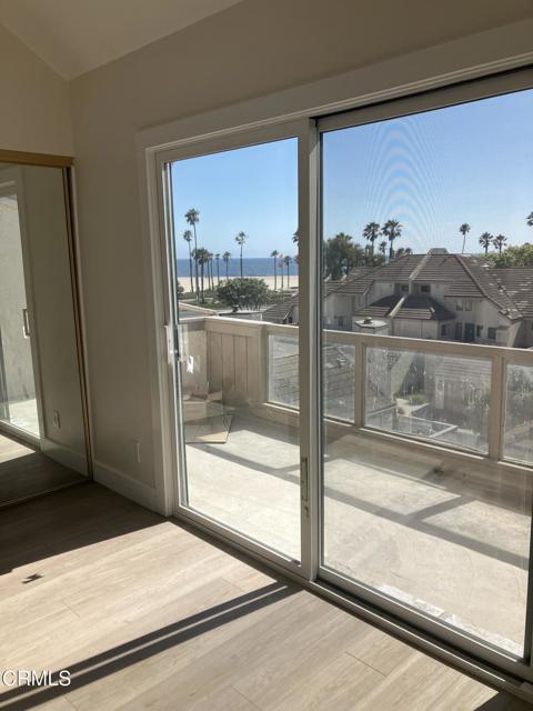 510 Isand View Circle, Port Hueneme CA: https://media.crmls.org/mediaz/885d68f6-7913-44de-9d06-256640e933b7.jpg