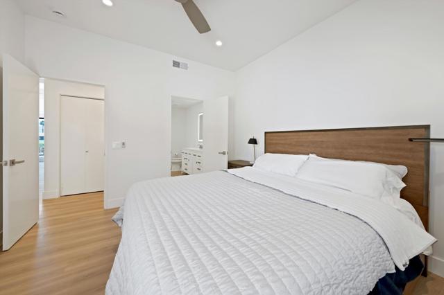 80679 Oak Tree, La Quinta CA: https://media.crmls.org/mediaz/885f22ee-6393-4fab-b86e-06c84758ac8f.jpg