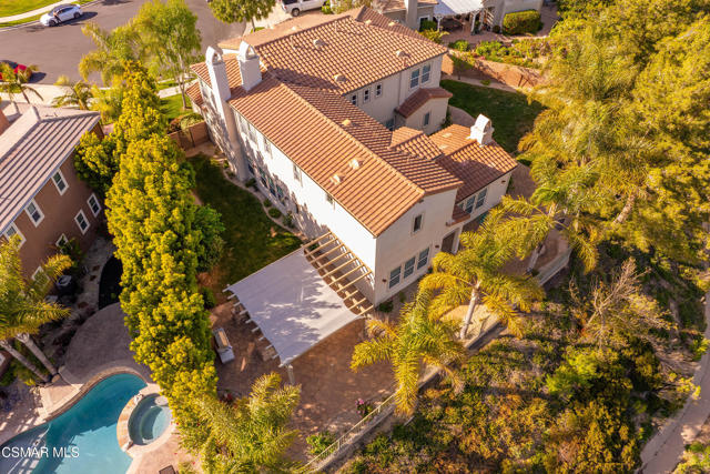 13290 Red Bird Court, Moorpark CA: https://media.crmls.org/mediaz/885f575b-f4a3-405b-9070-22b73505df29.jpg