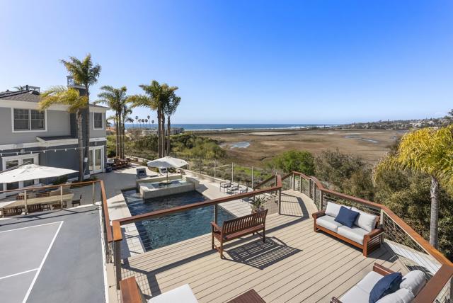 210 Gibson Pt, Solana Beach CA: https://media.crmls.org/mediaz/885fec46-175e-48aa-954c-bedcd2c4ed7a.jpg