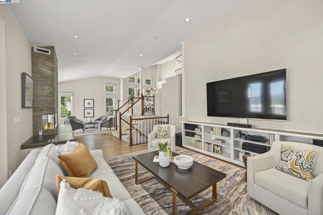 Image 20 of 55 For 5199 Parkridge Dr.