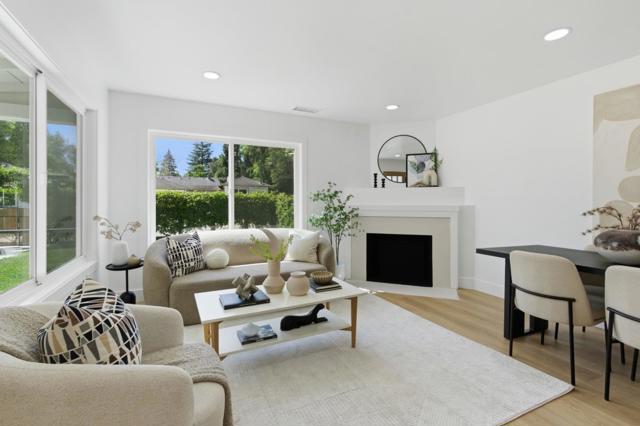 577 Green Manor Court, Palo Alto CA: https://media.crmls.org/mediaz/8861040c-e9fc-4fce-a41a-73a22ac743de.jpg