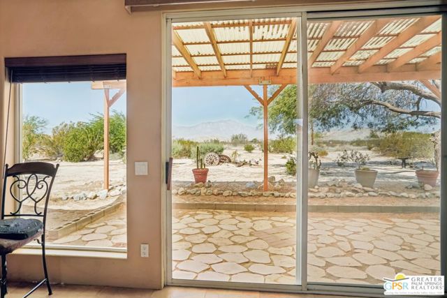 22950 Henry Road, Desert Hot Springs CA: https://media.crmls.org/mediaz/88616deb-61da-435e-9dd4-5648a13f4d8b.jpg