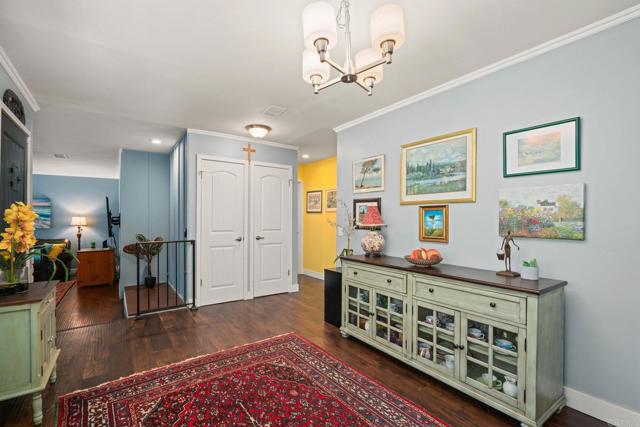 620 Sunset Drive, Vista CA: https://media.crmls.org/mediaz/886175d1-fa48-4dcc-bea1-fd93b047743b.jpg