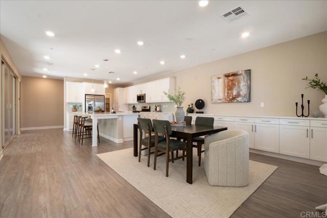 Detail Gallery Image 11 of 51 For 21644 Long Trot Dr, Escondido,  CA 92029 - 4 Beds | 3 Baths