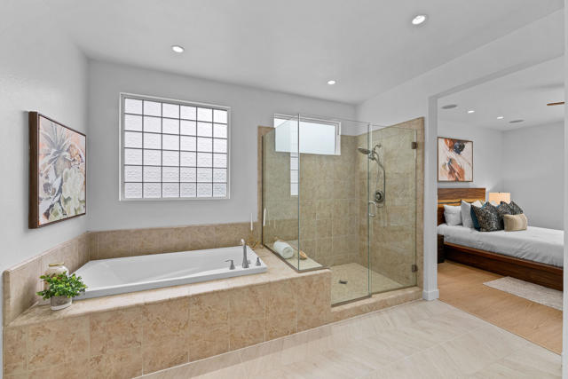 4315 Vantage Lane, Palm Springs CA: https://media.crmls.org/mediaz/8862f465-2cb6-4ed6-afc8-9883c0555aee.jpg