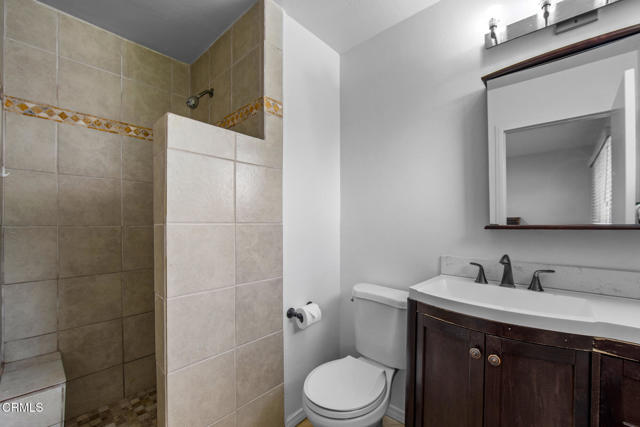 6552 Neddy Avenue, West Hills CA: https://media.crmls.org/mediaz/88633a27-572c-4243-b8d1-00bbd87c5ebb.jpg