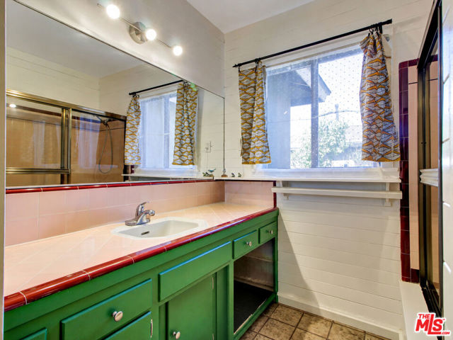 5720 El Rincon Way photo 28