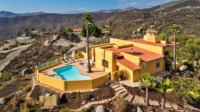 Image 32 of 35 For 3696 Alta Loma Dr