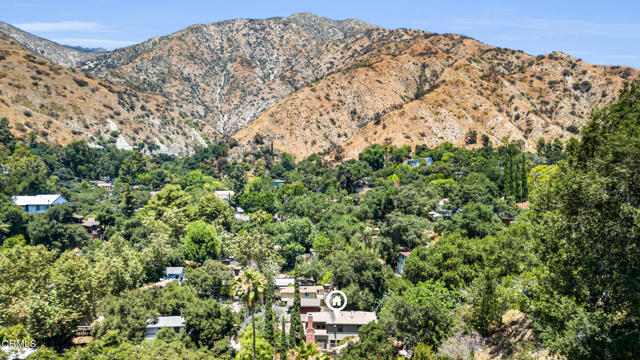 600 Woodland Drive, Sierra Madre CA: https://media.crmls.org/mediaz/88643182-715b-4a6b-aa45-fcbc5213cf7d.jpg
