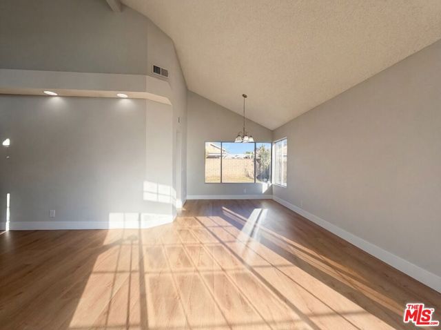 37740 Duffel Street, Palmdale CA: https://media.crmls.org/mediaz/8864a302-f3d1-472a-9332-70469df4c9e1.jpg