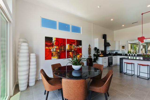 885 Fountain Drive, Palm Springs CA: https://media.crmls.org/mediaz/886508cb-5330-4e9c-9e08-ba60fe77ff1e.jpg