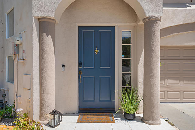 1012 Pan Court, Newbury Park CA: https://media.crmls.org/mediaz/8865098d-0348-46d0-b0a0-3466e4578842.jpg