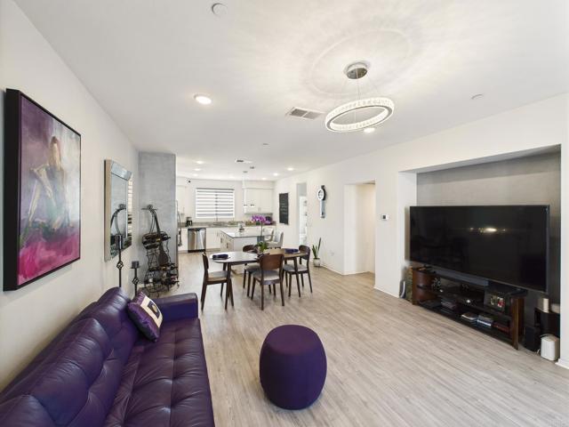 Detail Gallery Image 7 of 29 For 5502 Caminito Sandwaves #173,  San Diego,  CA 92154 - 4 Beds | 3/1 Baths