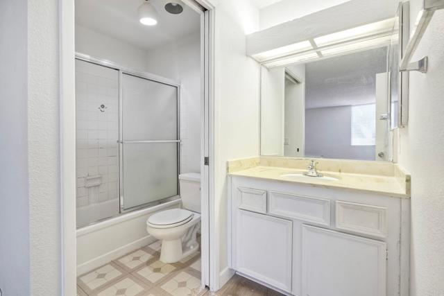 Detail Gallery Image 17 of 27 For 6180 Agee Street #159,  –,  CA 92122 - 2 Beds | 1 Baths