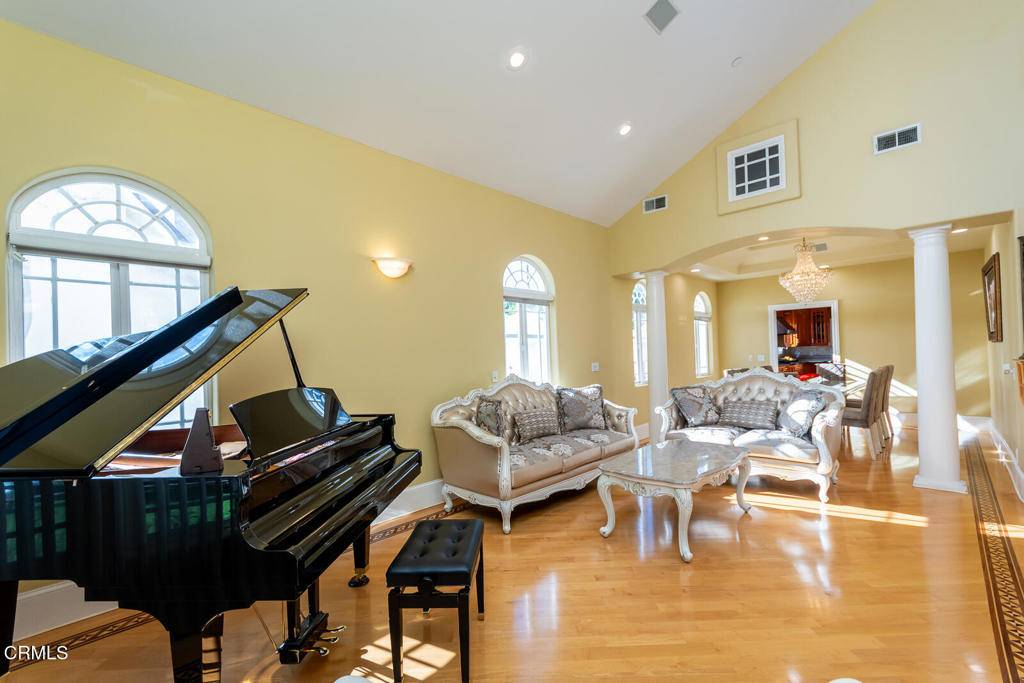 MLS #P1-25158 image #9