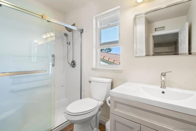 Image 21 of 35 For 16934 Manresa Ct