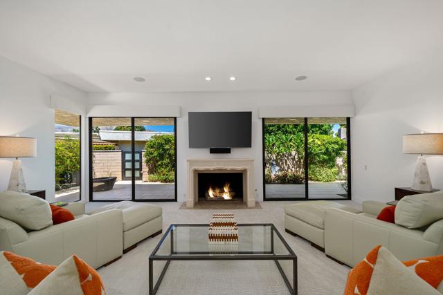 7 Dartmouth Drive, Rancho Mirage CA: https://media.crmls.org/mediaz/8869af25-bb96-4ff0-b0af-4c2c5919b177.jpg