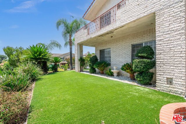 3411 Haven Way photo 2