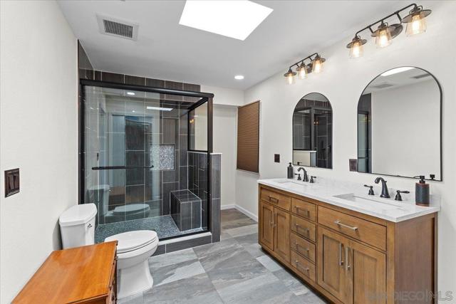 20403 Rancho Villa Rd, Ramona CA: https://media.crmls.org/mediaz/886c6d33-596a-4271-a6e5-e6c4ad8b98c5.jpg