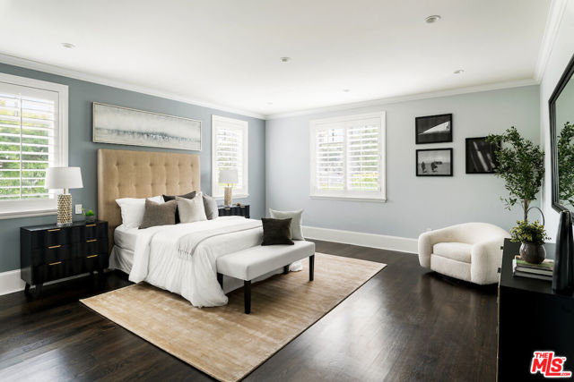 Drew Fenton | 456 N Bowling Green Way Los Angeles CA | MLS: 7251586