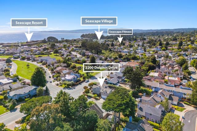 2200 Dolphin Drive, Aptos CA: https://media.crmls.org/mediaz/886cb0c3-7110-4934-8f1d-67588321c98e.jpg