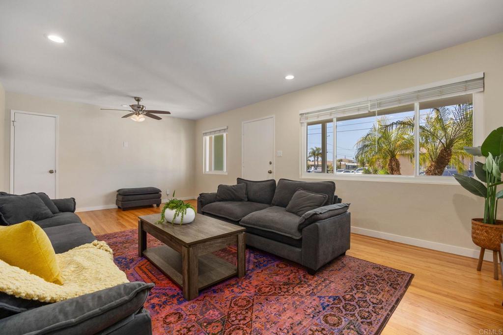 1117 Camelia Street - photo 2