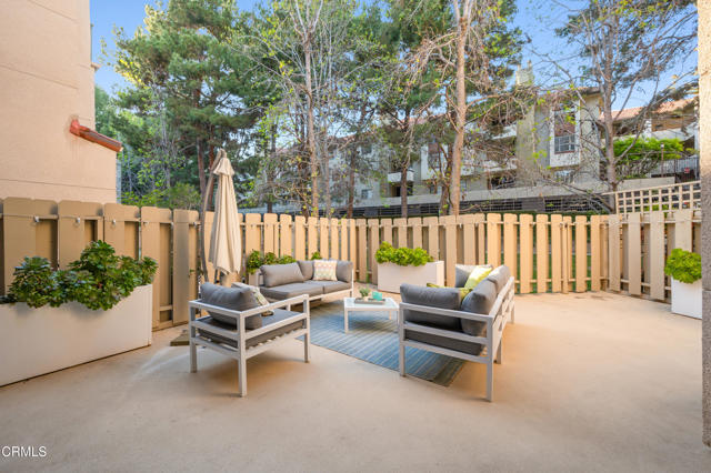 Detail Gallery Image 34 of 48 For 4201 via Marisol #136,  Los Angeles,  CA 90042 - 2 Beds | 2 Baths
