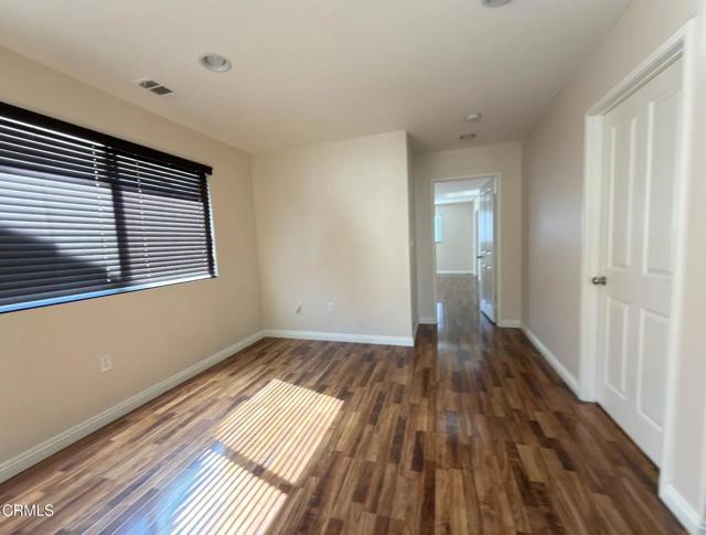 Detail Gallery Image 7 of 22 For 433 Merced Ct, Corona,  CA 92880 - 4 Beds | 2/1 Baths