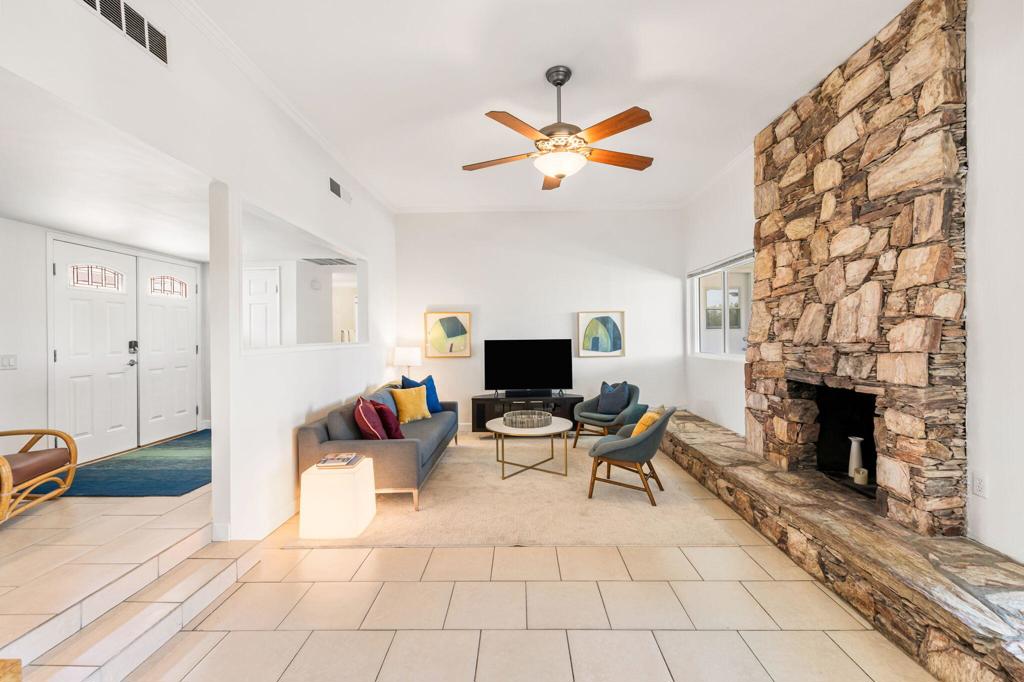 MLS #219137098DA image #17