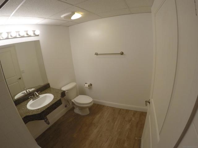 Image 5 of 12 For 1080 Park Blvd  1308