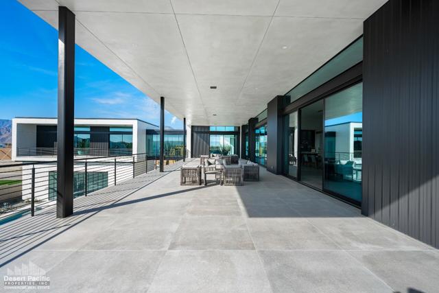 61006 Watkins Glen Dr, Thermal CA: https://media.crmls.org/mediaz/886eb399-8132-4b05-8f3d-3639266f9273.jpg