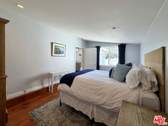 3950 Las Flores Canyon Road photo 16