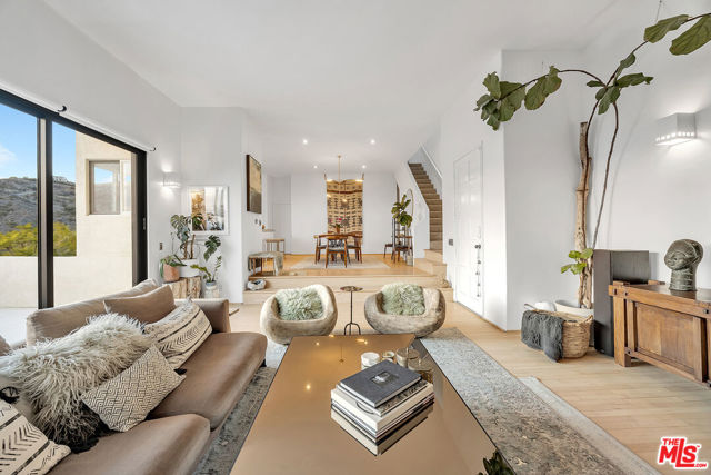2727 Corral Canyon Road, Malibu CA: https://media.crmls.org/mediaz/886f0802-baaa-4071-b9f3-8f12750c75ed.jpg