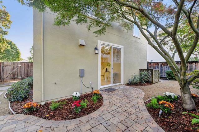 34103 Zaner Way, Union City CA: https://media.crmls.org/mediaz/886fed8b-1e64-44b8-ae1c-15664af5fcfd.jpg