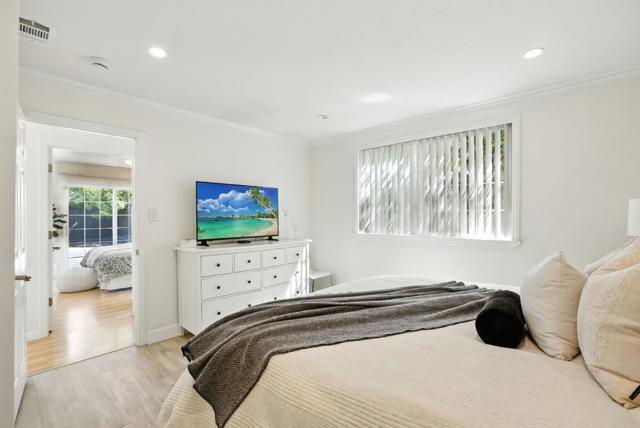 2924 Vivian Lane, San Jose CA: https://media.crmls.org/mediaz/8870bccb-129f-4e1a-affd-59a6be27d0dd.jpg