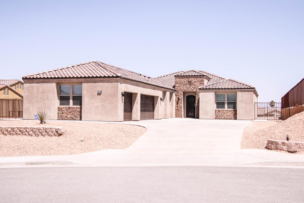 8668 Monument View Drive, Yucca Valley, CA 92284